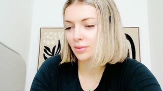 NatalieRain Divine Live Cam 2026-02-11