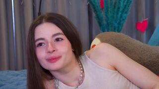 AmeliaFlares Your body is the reason I cannot think straight 2026-03-02