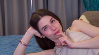 AmeliaFlares Your body is the reason I cannot think straight 2026-03-02