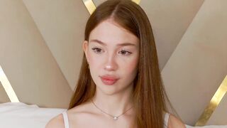 CandiceMils That body is too beautiful to be real 2026-03-06