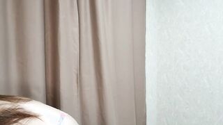 LeslyShay Cam Model Strips to Topless Live
