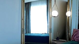 MavisReeve Shows Saggy Massive Natural Boobs