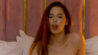 AlexisFire shows off big boobs