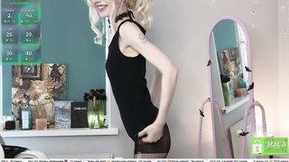 sweetuniporn - slutty skinny blond -  2026-05-09 1200 webcam video