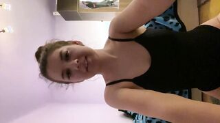 RoxyWilde 2026-05-19 1601 webcam video