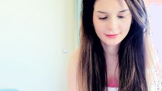 elaanna hot brunette 2026-05-20 1106 webcam video