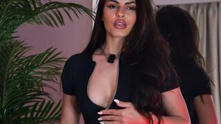 Yasmina That body is the most captivating thing alive 2026-05-23