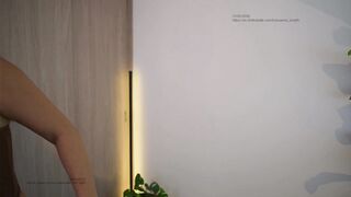 jovanna_smyth I cannot stop thinking about your body 2026-05-23